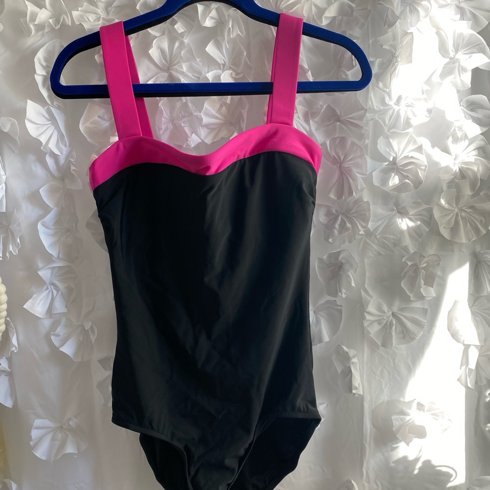 Jantzen one piece bathing suit